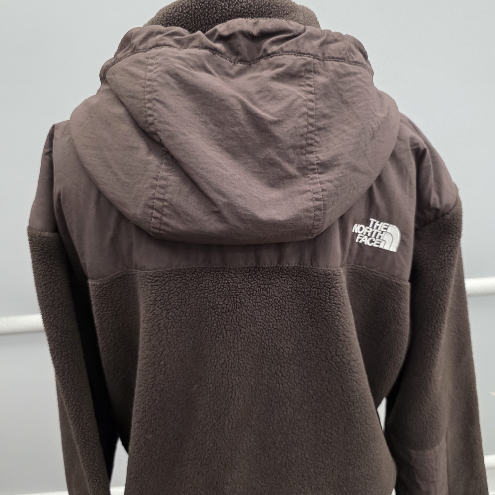 The North Face Men's Dark Brown Performance Jacket - Picture 10 of 13